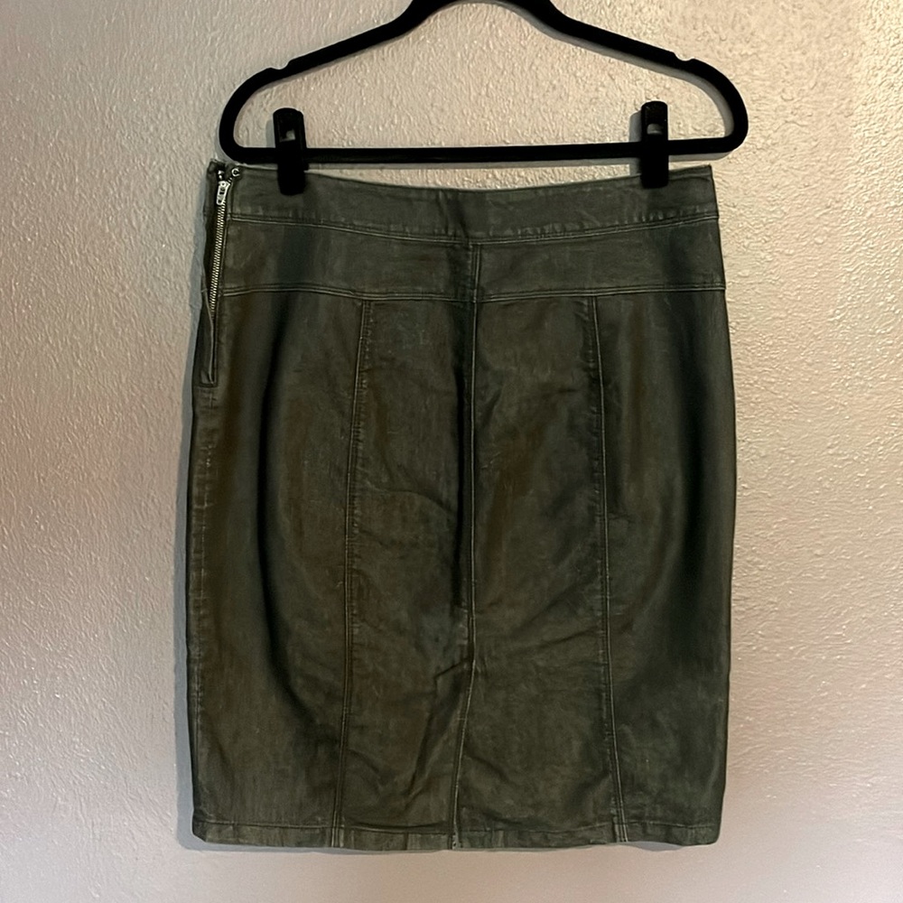 Ann taylor size 10 reg. Black denim pencil skirt
